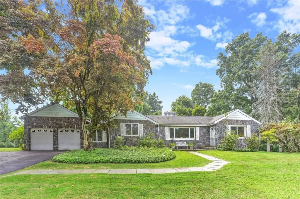 3 Westerly Lane Thornwood NY 10594