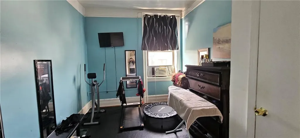 92 Hamilton Avenue Yonkers NY 10705