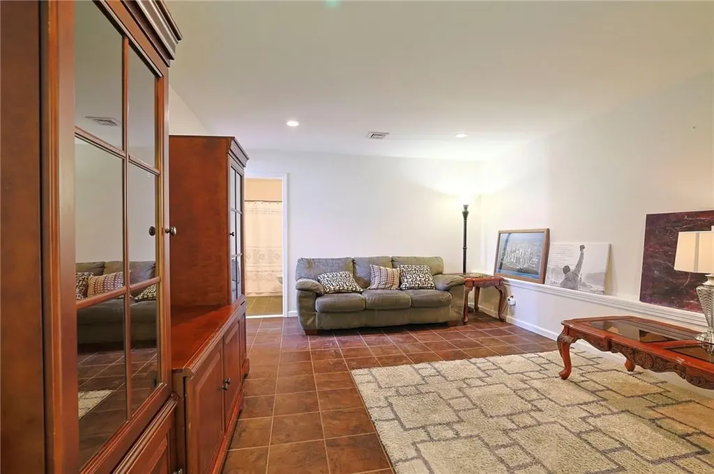 27 Van Orden Road Milton NY 12547