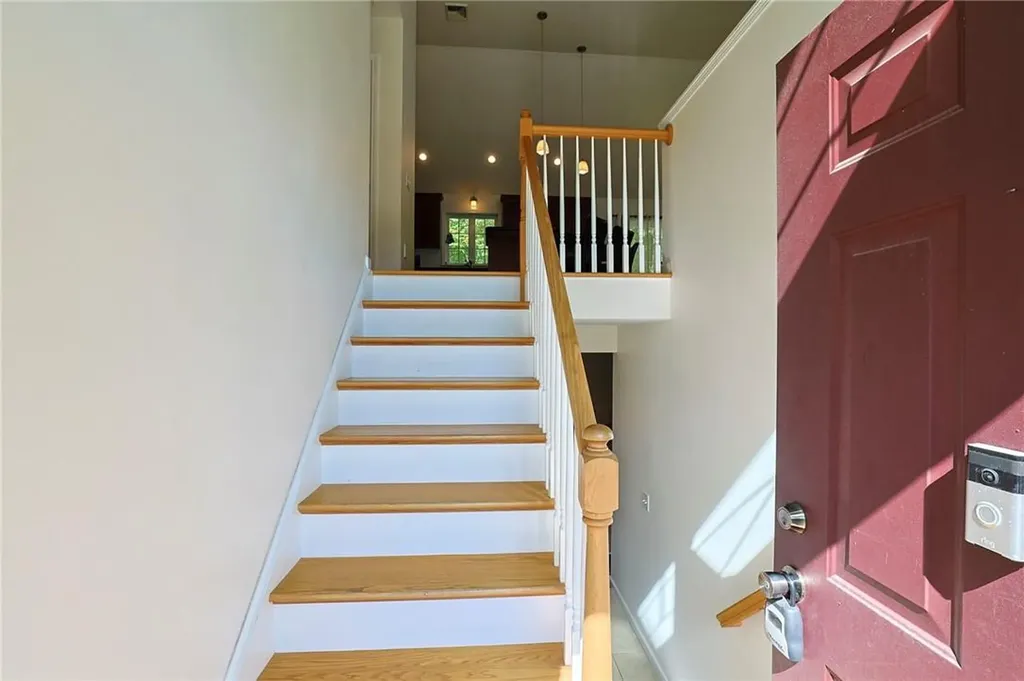 27 Van Orden Road Milton NY 12547