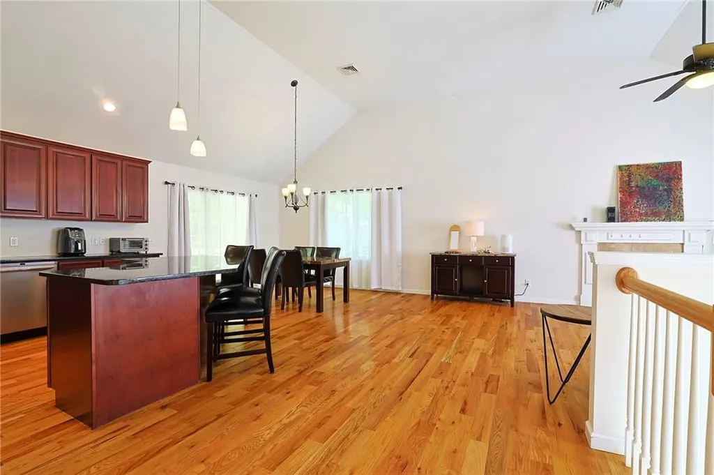 27 Van Orden Road Milton NY 12547