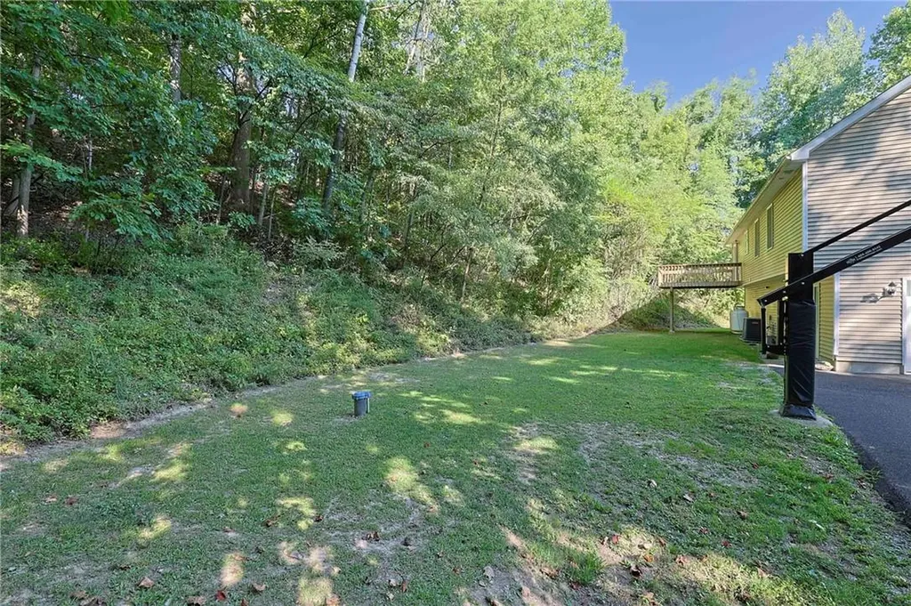 27 Van Orden Road Milton NY 12547