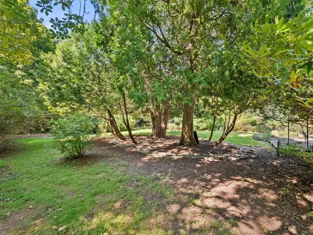 15 East Lane Spring Valley NY 10977