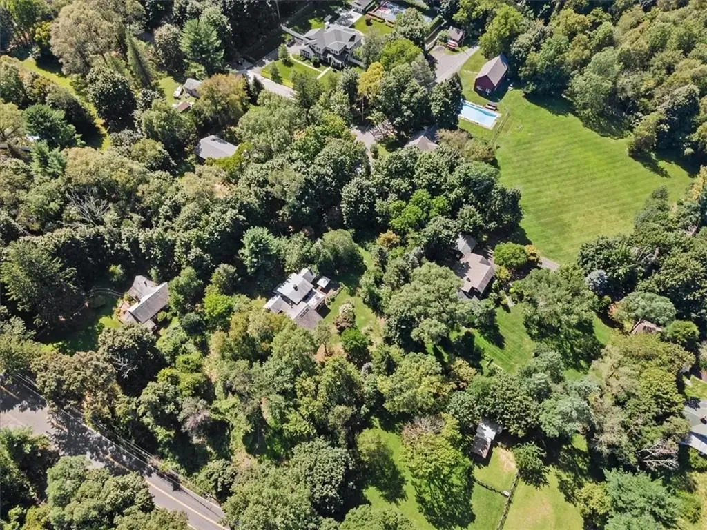 15 East Lane Spring Valley NY 10977