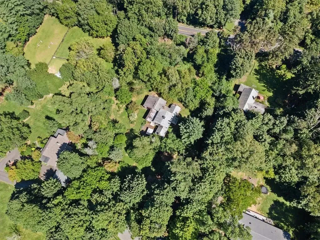 15 East Lane Spring Valley NY 10977
