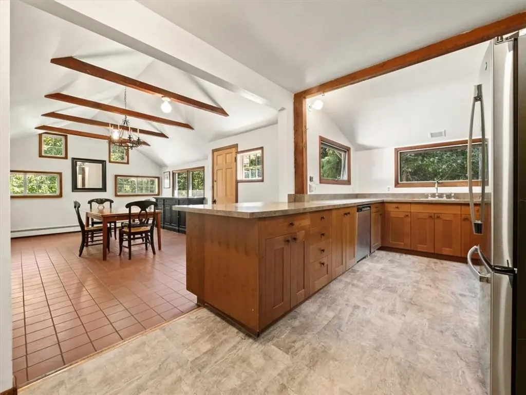 15 East Lane Spring Valley NY 10977