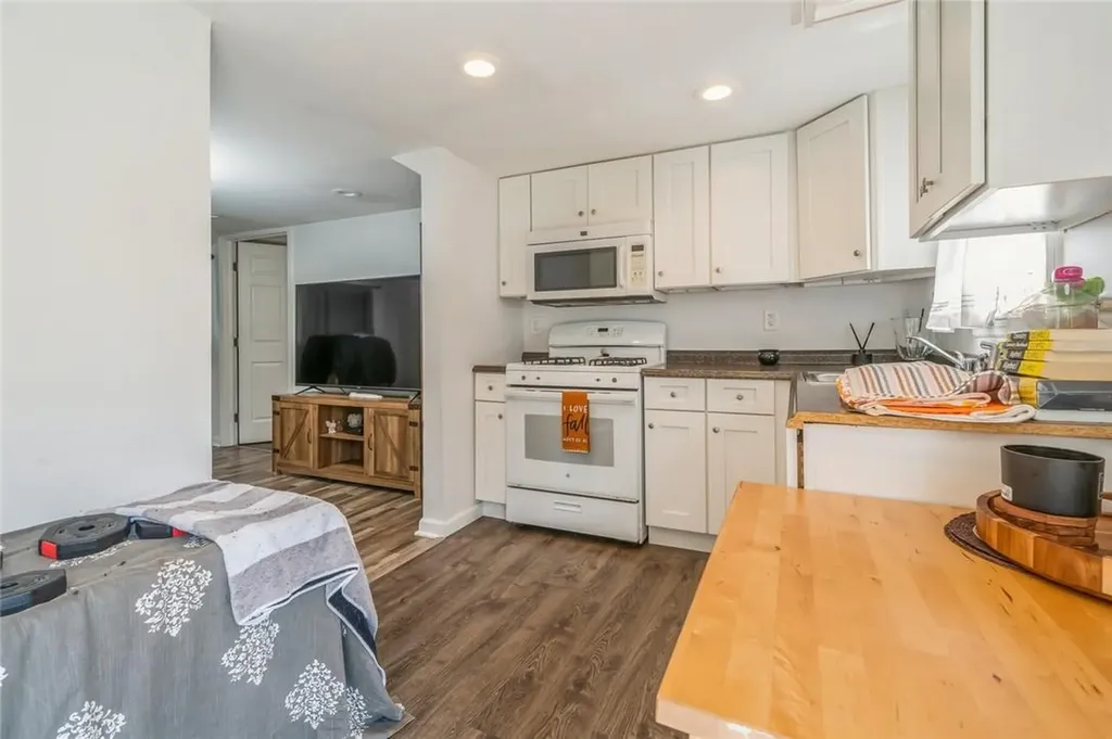 30 Werner Avenue Florida NY 10921