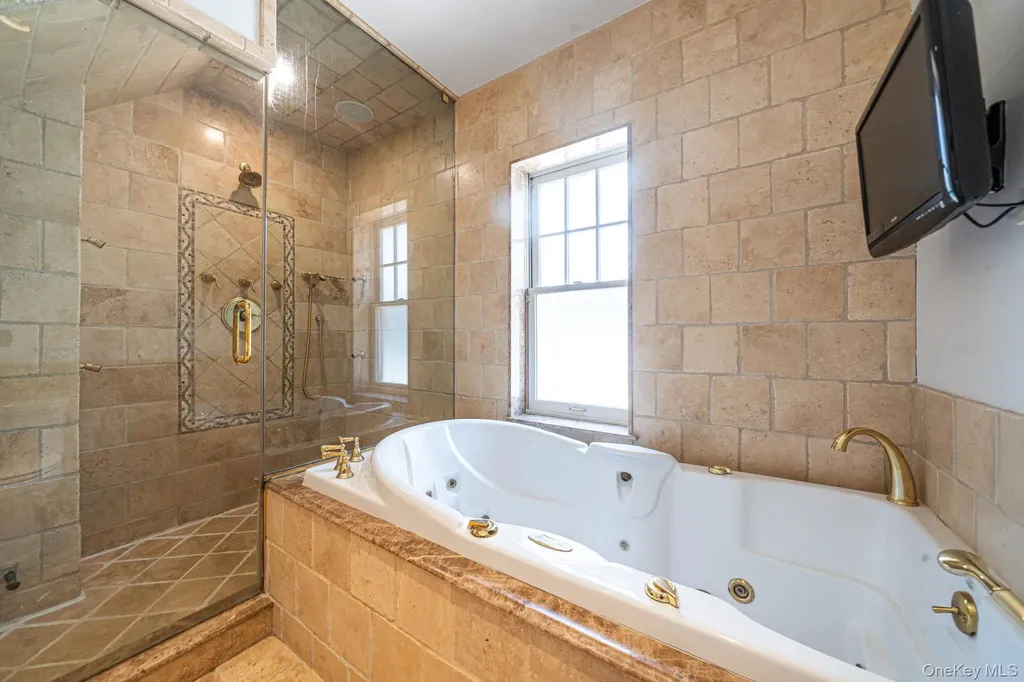 58 85th Street Brooklyn NY 11209