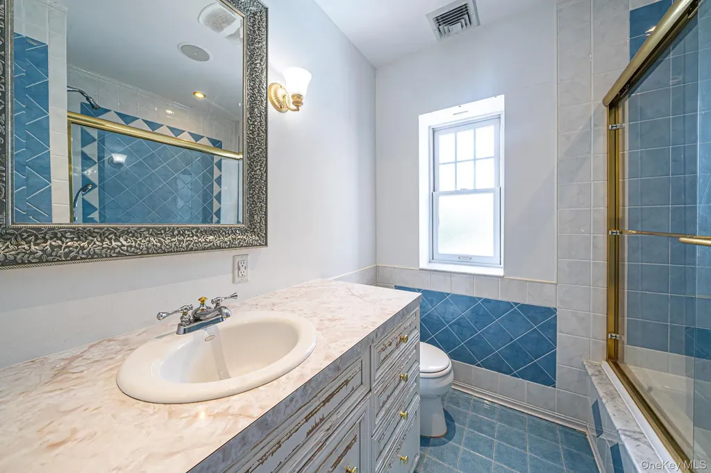 58 85th Street Brooklyn NY 11209