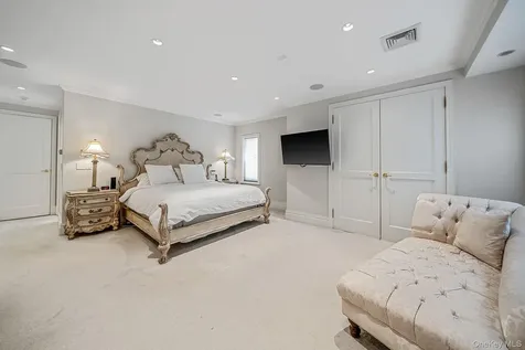 58 85th Street Brooklyn NY 11209