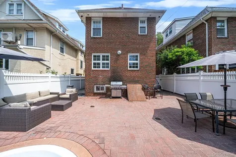58 85th Street Brooklyn NY 11209