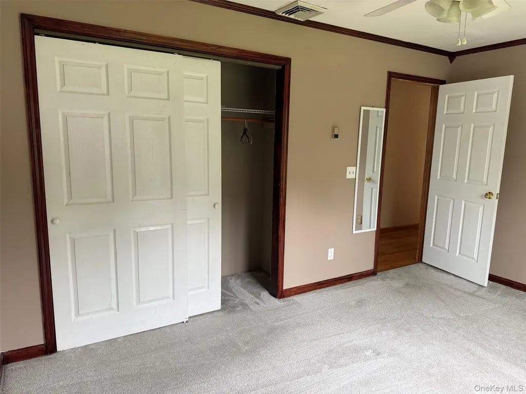 9 Ashland Avenue Middletown NY 10940