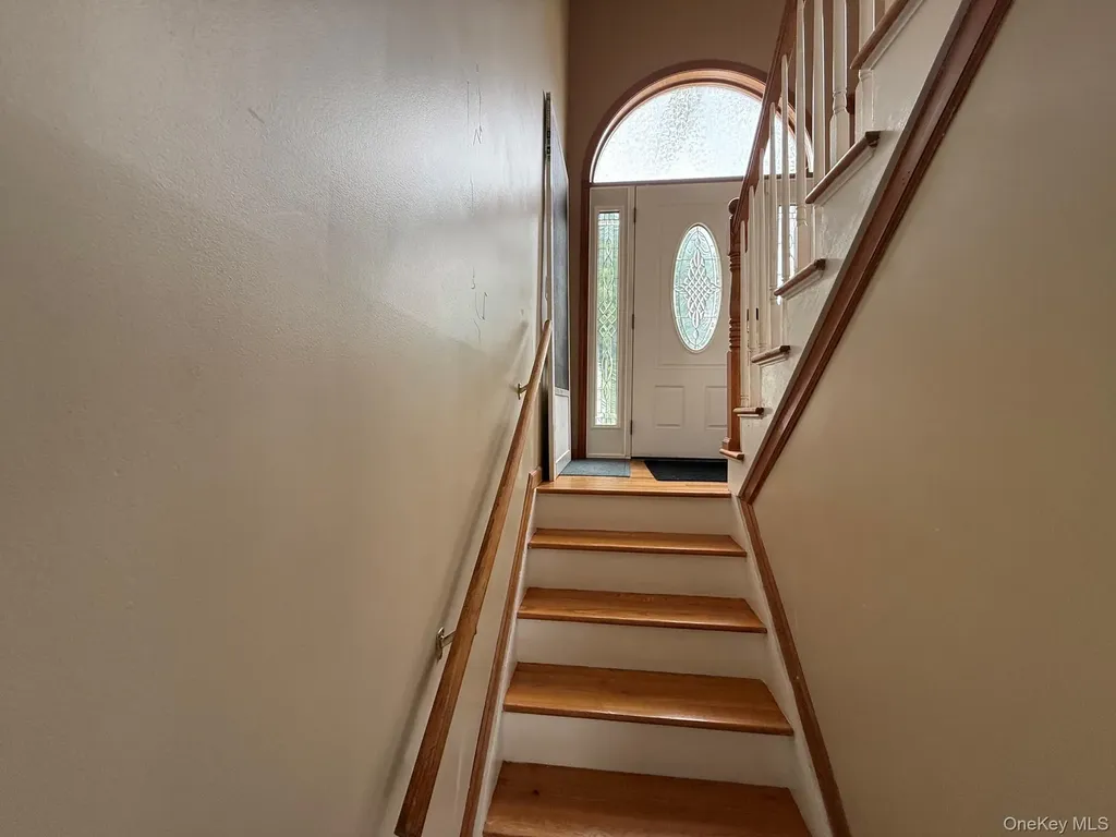 9 Ashland Avenue Middletown NY 10940