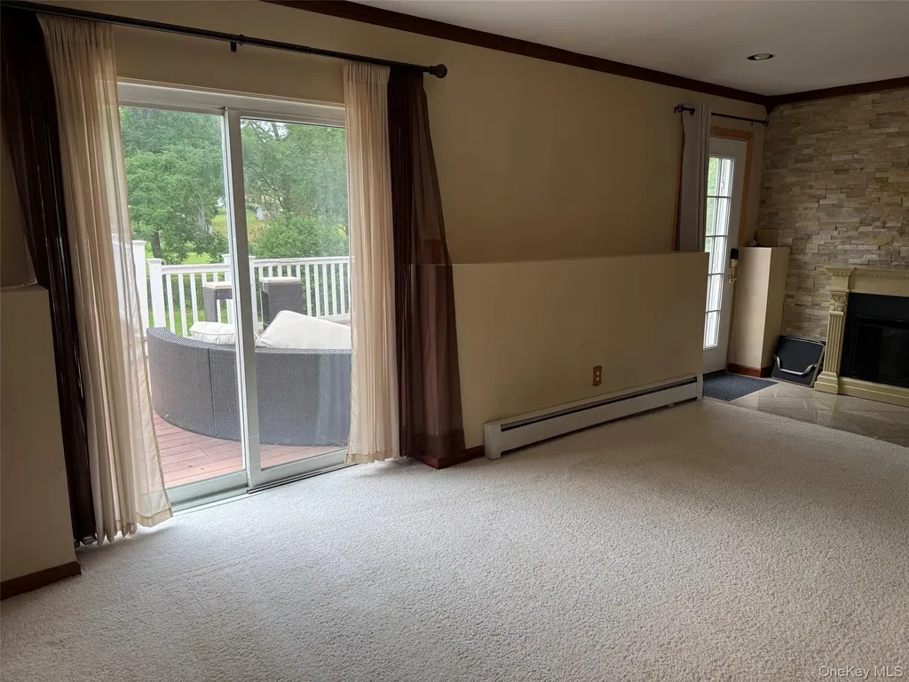 9 Ashland Avenue Middletown NY 10940