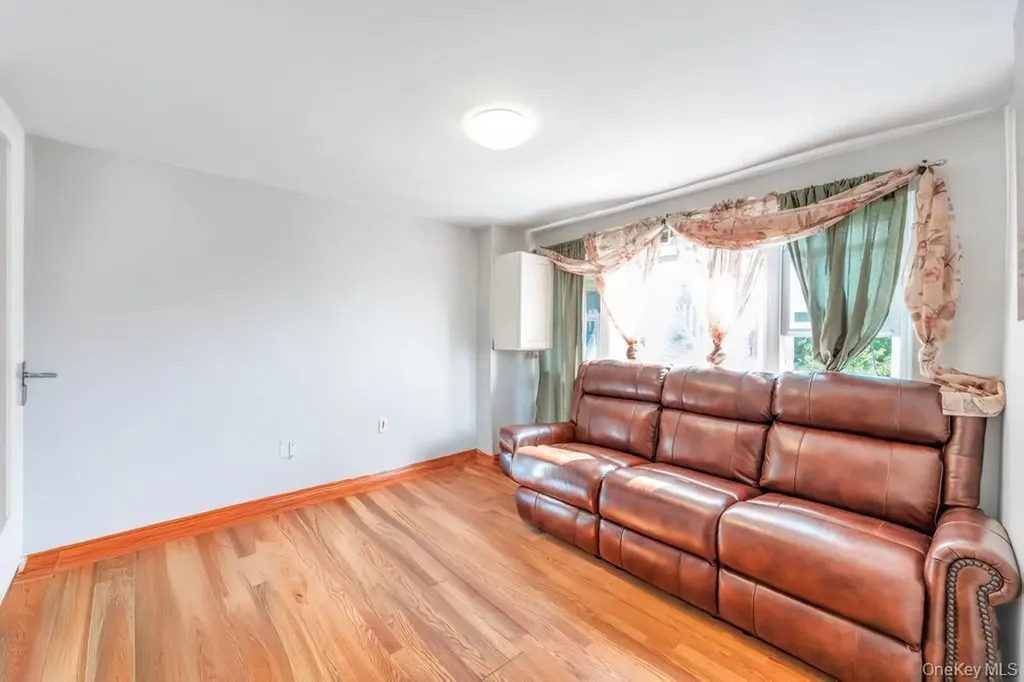 122 Dawn Road Rocky Point NY 11778