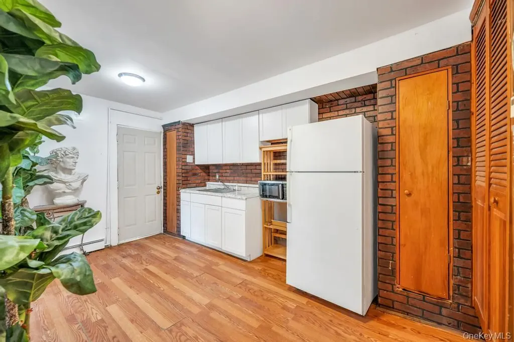 122 Dawn Road Rocky Point NY 11778