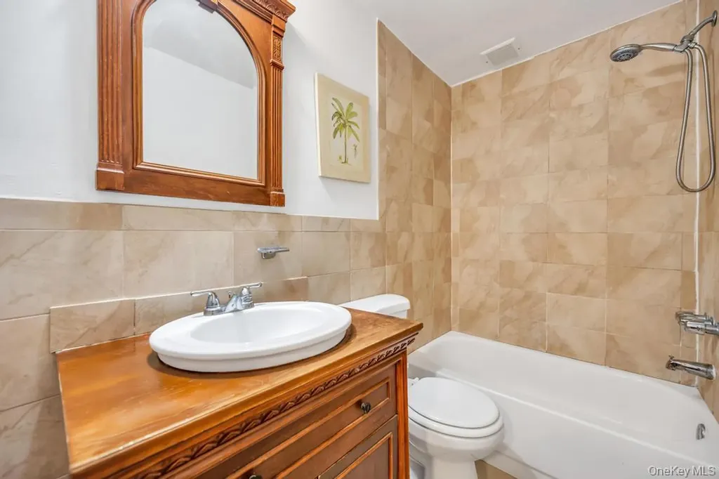 122 Dawn Road Rocky Point NY 11778