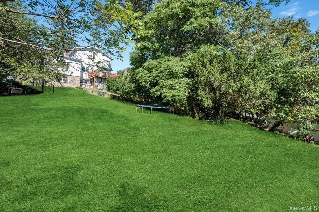 122 Dawn Road Rocky Point NY 11778