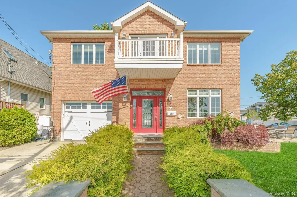 30 East Boulevard East Rockaway NY 11518