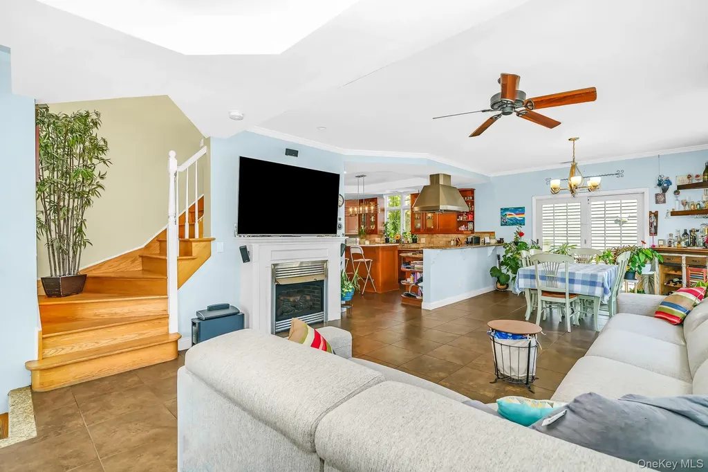 30 East Boulevard East Rockaway NY 11518