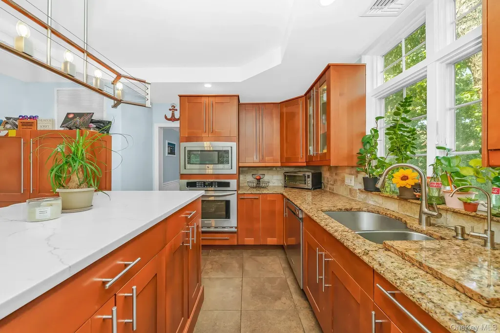 30 East Boulevard East Rockaway NY 11518