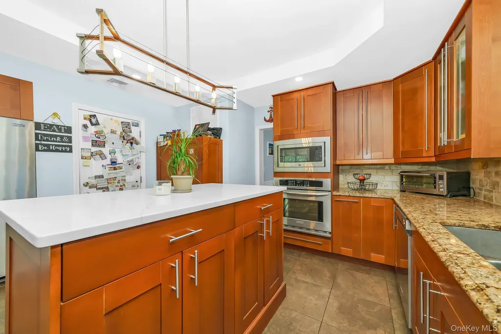 30 East Boulevard East Rockaway NY 11518