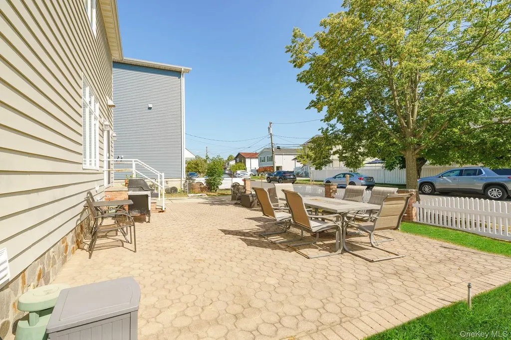 30 East Boulevard East Rockaway NY 11518