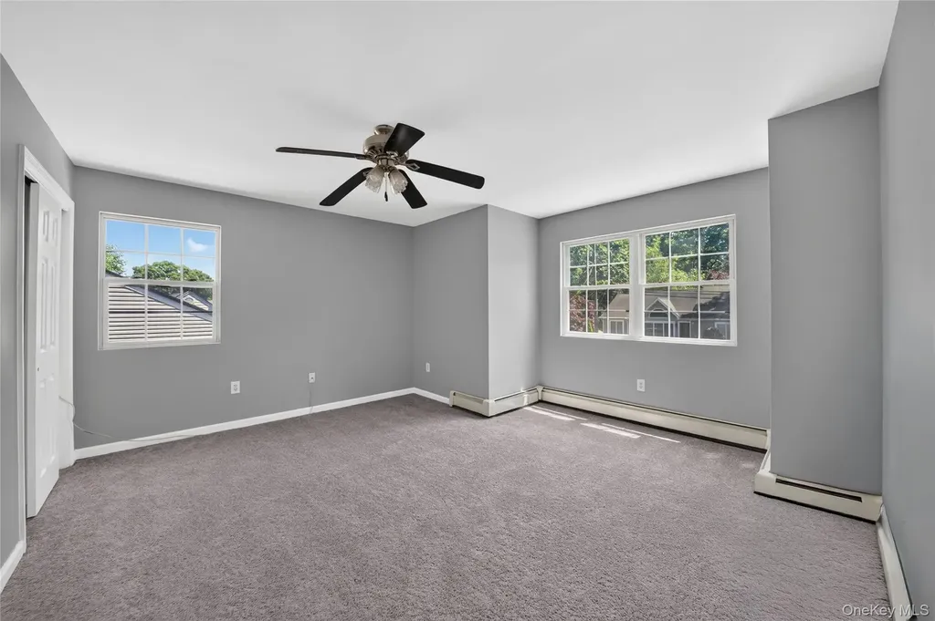 29 Beech Avenue Farmingville NY 11738
