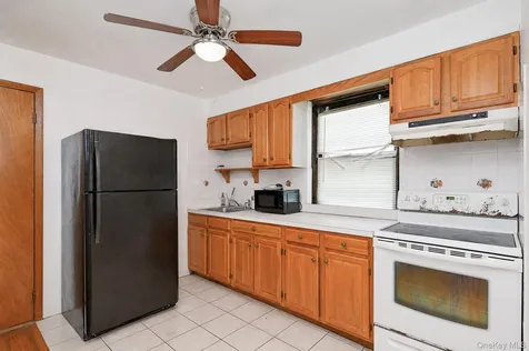 30 Dalewood Drive Hartsdale NY 10530