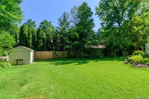 30 Dalewood Drive Hartsdale NY 10530