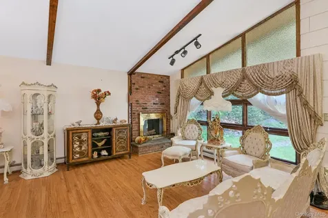 30 Dalewood Drive Hartsdale NY 10530