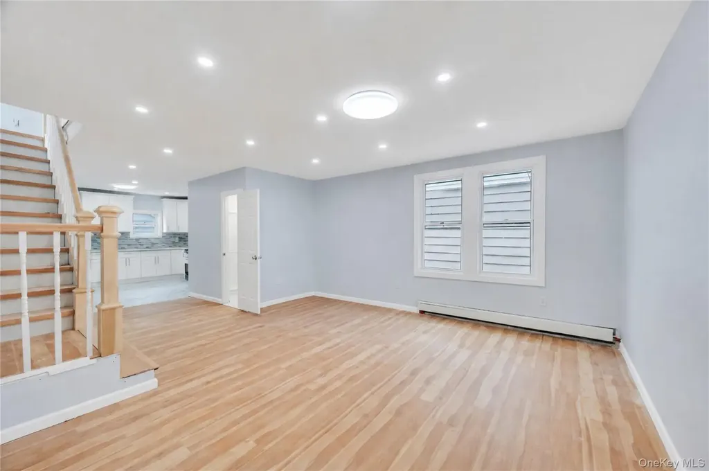 217-08 110th Road Queens Village NY 11429