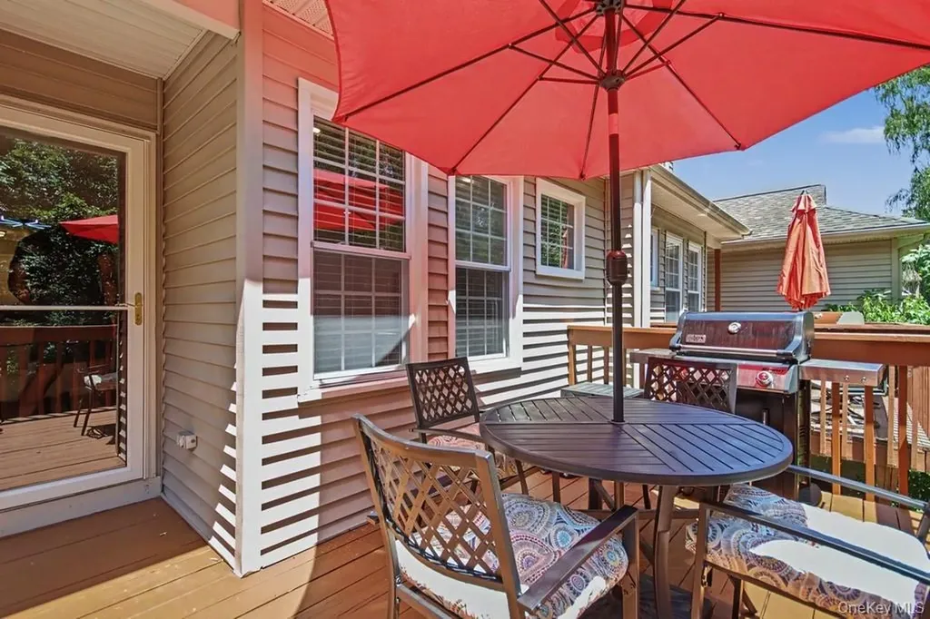 101 Elmcrest Drive Fishkill NY 12524