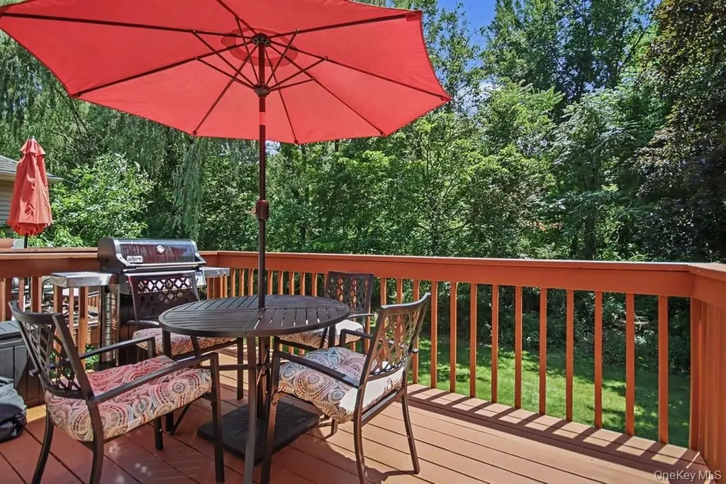 101 Elmcrest Drive Fishkill NY 12524