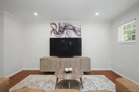 101 Elmcrest Drive Fishkill NY 12524