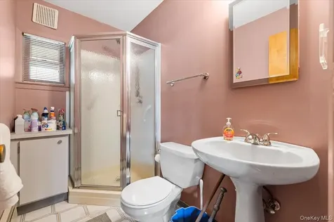 29 Edward Street Bethpage NY 11714