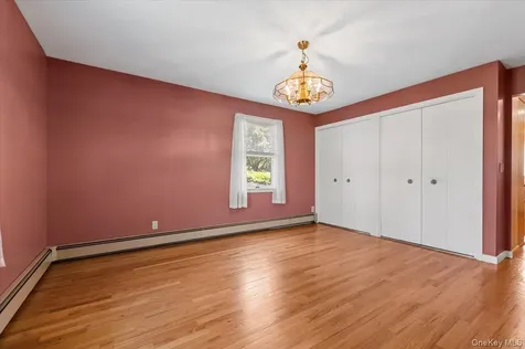 29 Edward Street Bethpage NY 11714