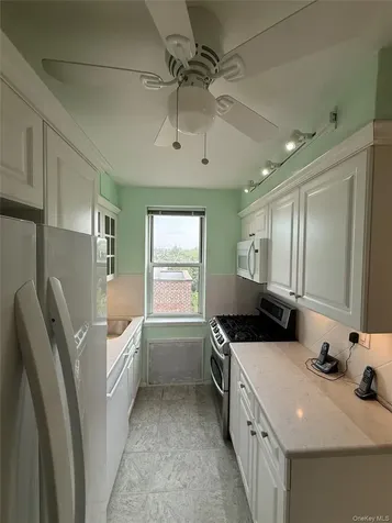 120 Hartsdale E Avenue Hartsdale NY 10530