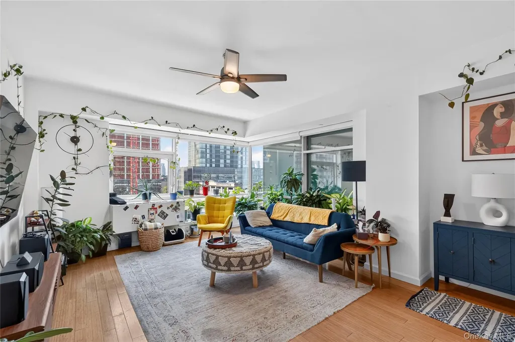 24-15 Queens Plaza N Long Island City NY 11101