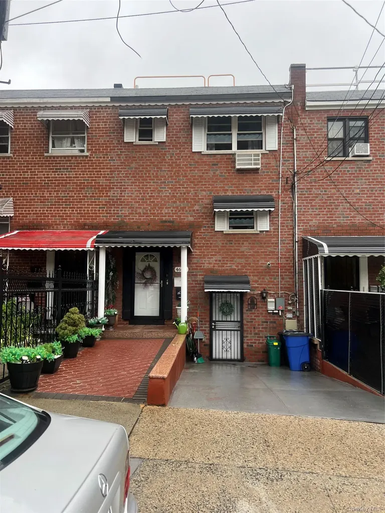 4636 Murdock Avenue Bronx NY 10466
