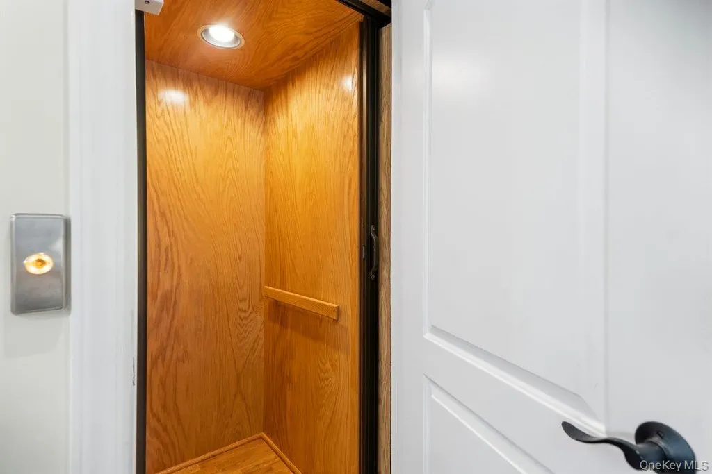 174 Halley Drive Blue Point NY 11772