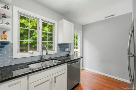 2708 Morgan Drive Carmel NY 10512