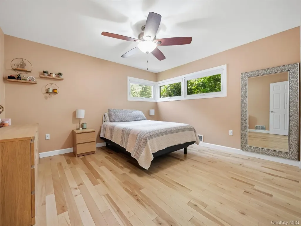 15 Summit Avenue New City NY 10956
