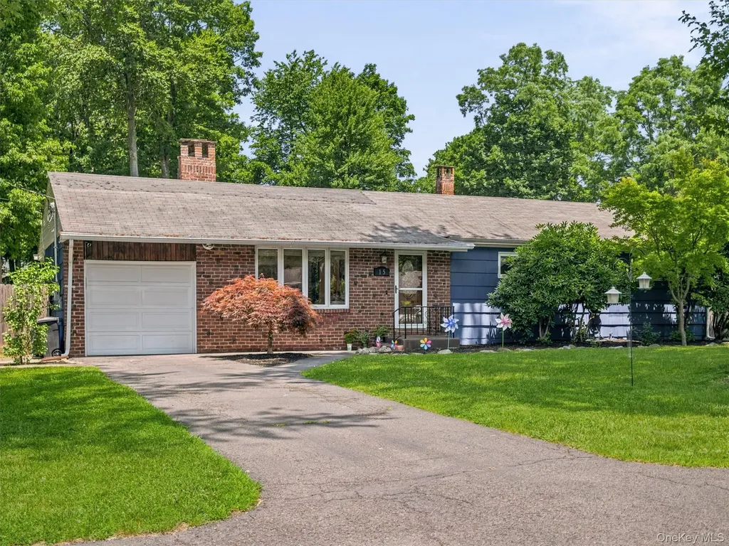 15 Summit Avenue New City NY 10956
