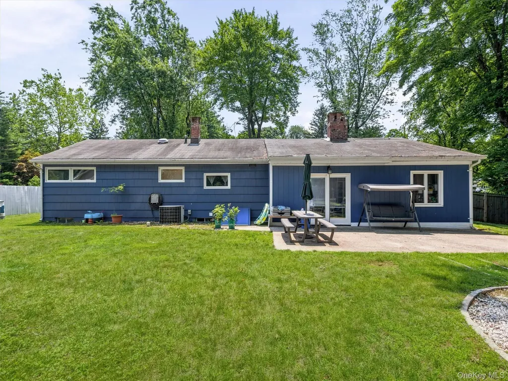 15 Summit Avenue New City NY 10956