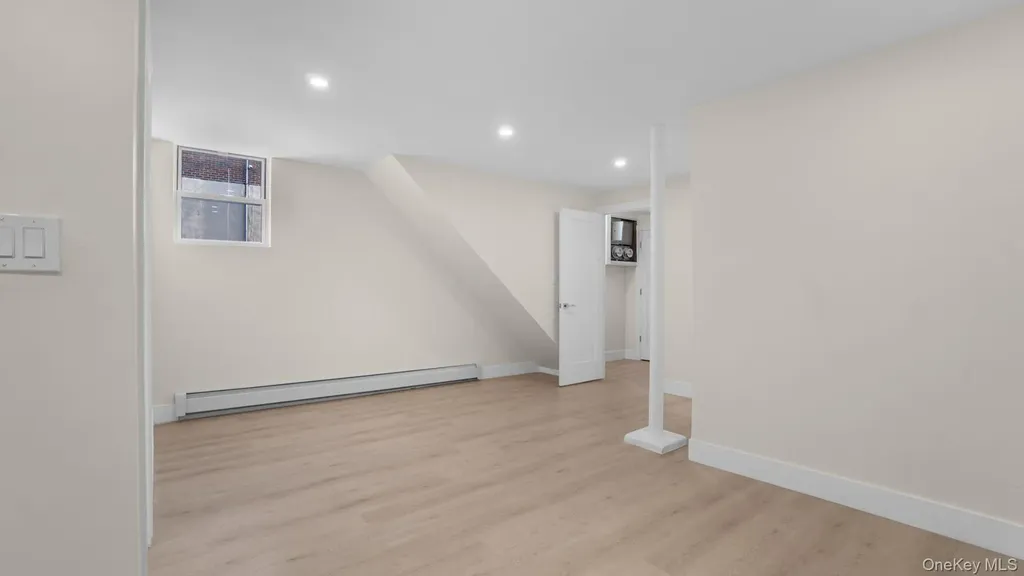 2716 Gunther Avenue Bronx NY 10469