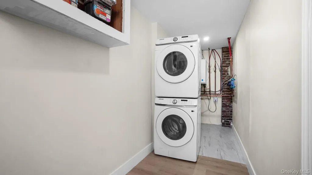 2716 Gunther Avenue Bronx NY 10469