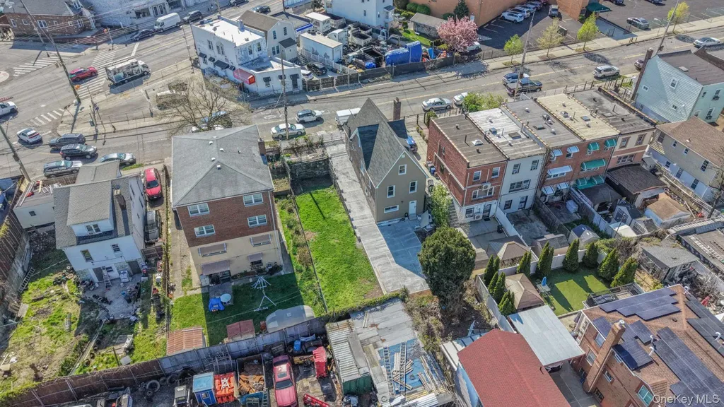 2716 Gunther Avenue Bronx NY 10469