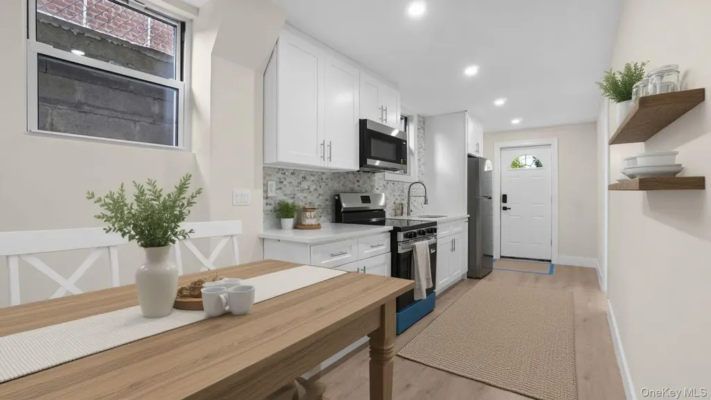 2716 Gunther Avenue Bronx NY 10469