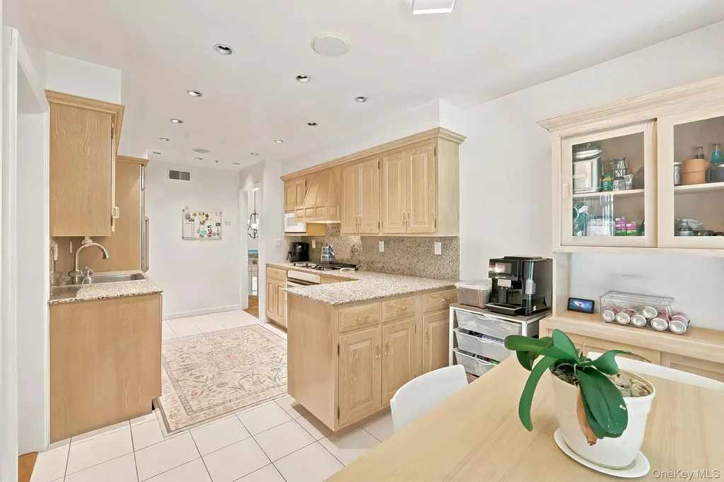 80 Hickory Hill Drive Dobbs Ferry NY 10522